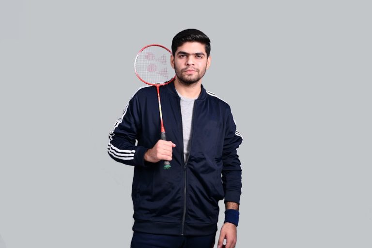 Shop Smart: Essential Tips for Buying Sports Products Online